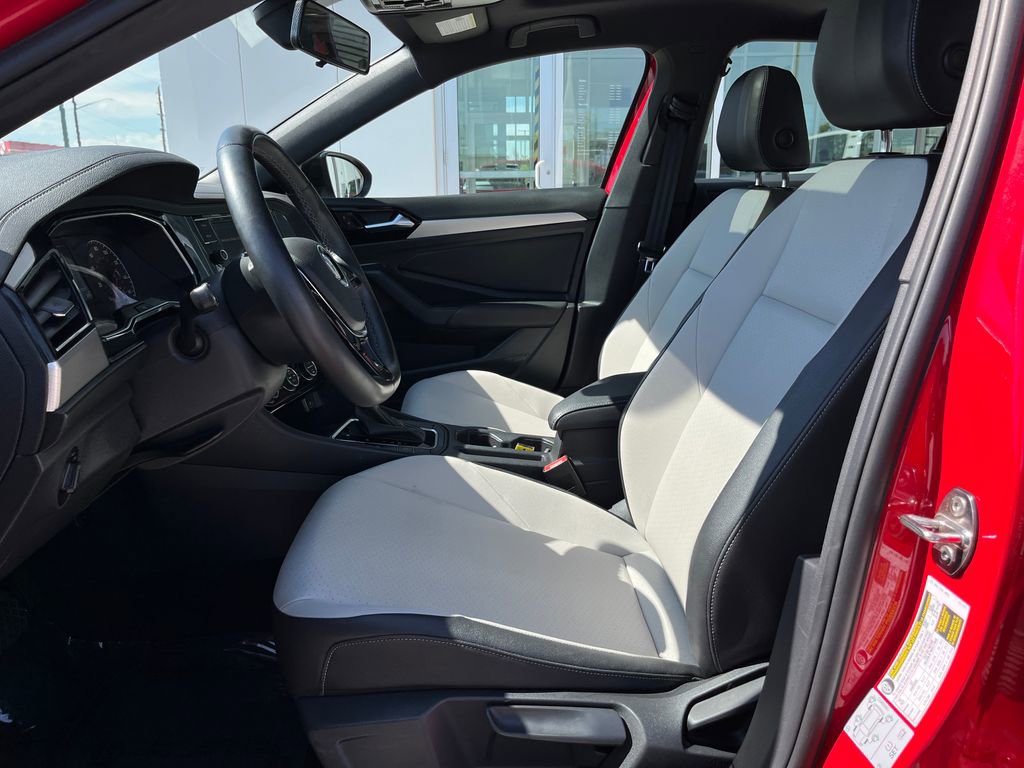 Used 2019 Volkswagen Jetta R-Line FWD image 9