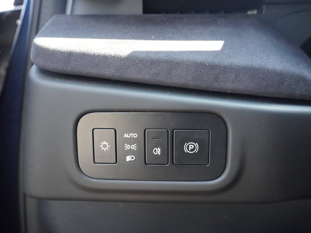 Used 2023 Fisker Ocean One AWD/4WD image 41