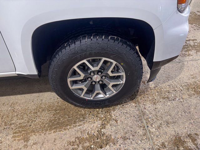 Used 2021 GMC Canyon AT4 w/ Driver Alert Package image 29