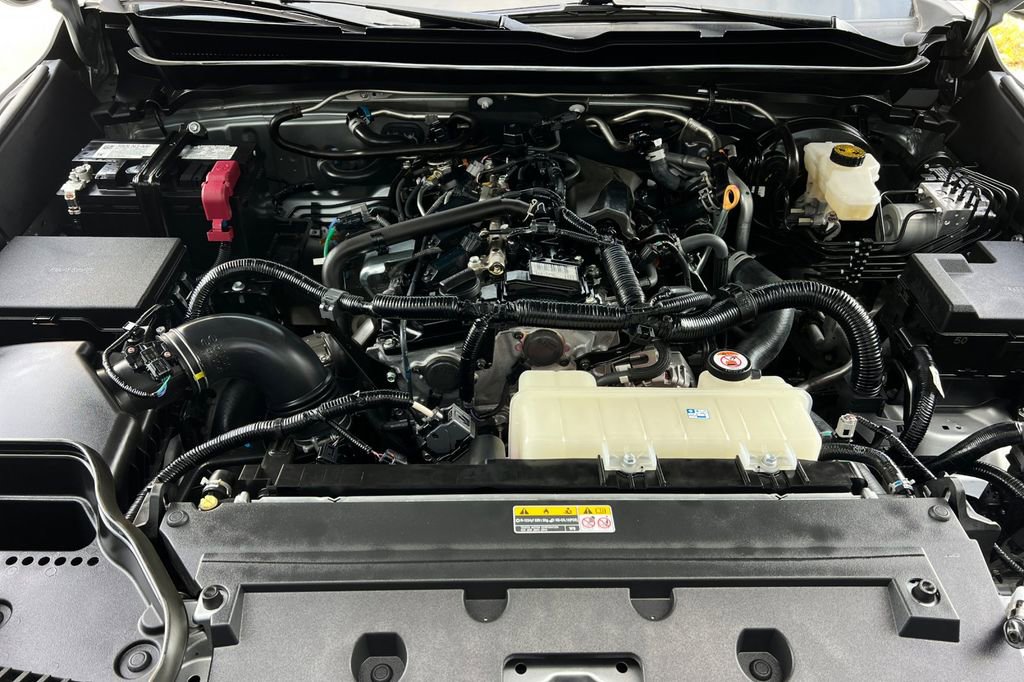 Used 2024 Toyota Tacoma SR5 image 32