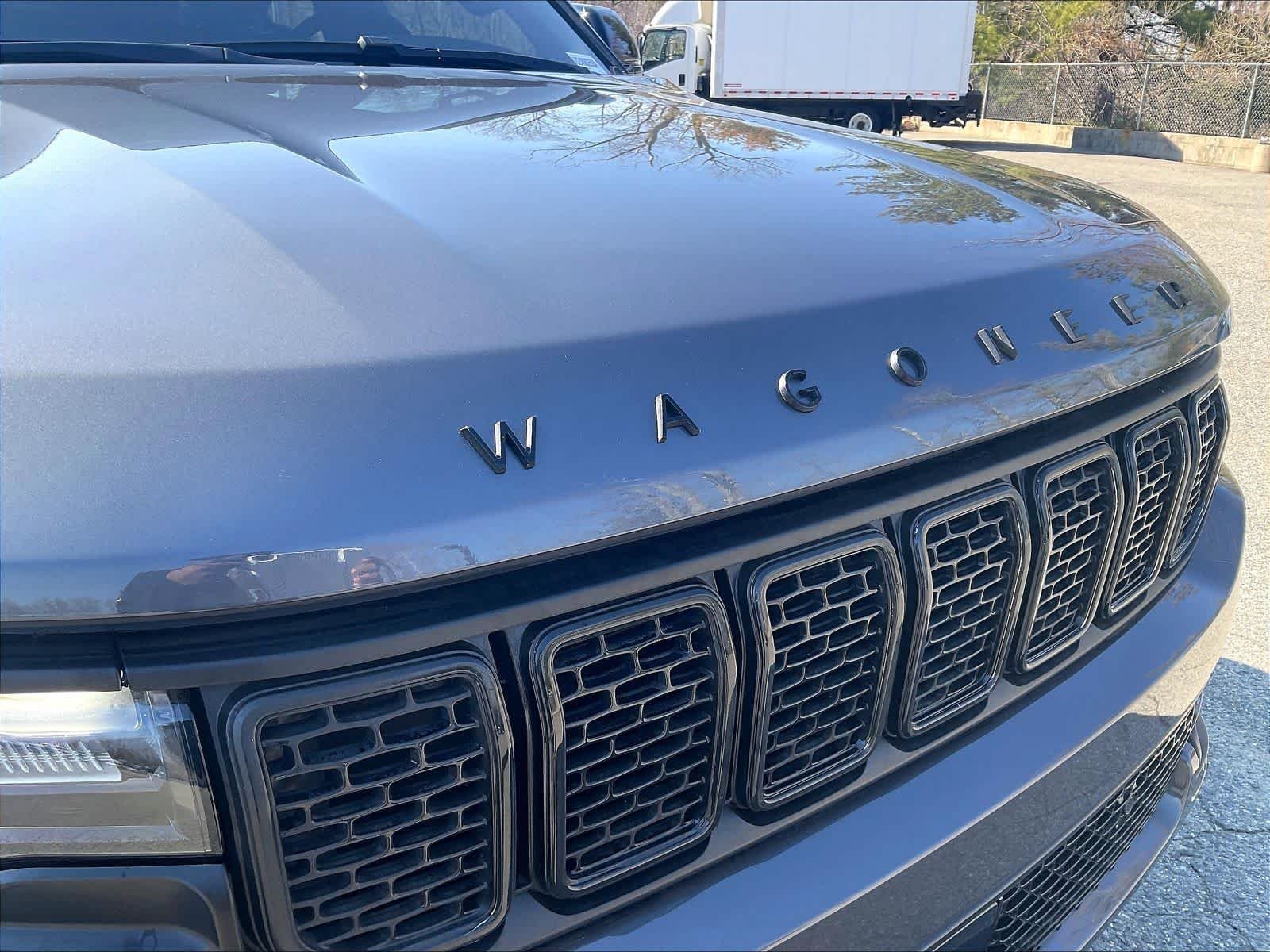 Used 2024 Jeep Wagoneer 4WD image 30