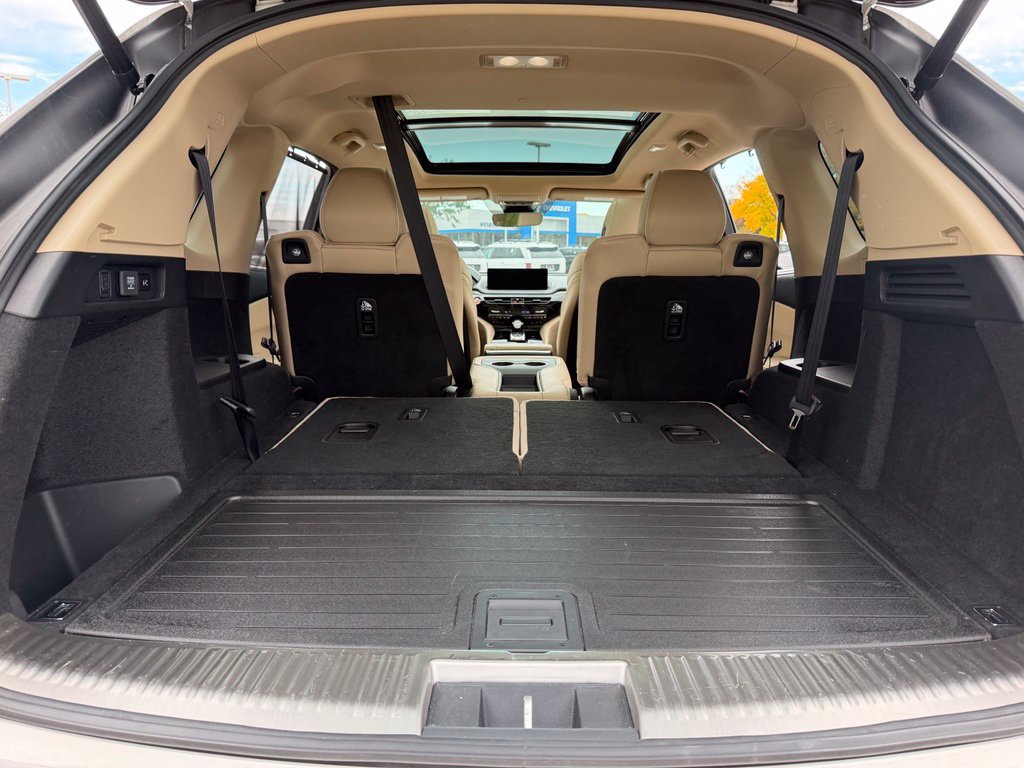 Used 2024 Acura MDX w/ Advance Package AWD/4WD image 44