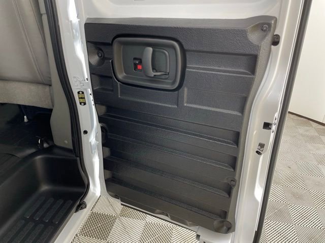 New 2025 Chevrolet Express 3500 w/ Driver Convenience Package image 15
