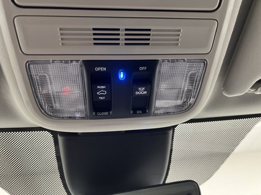 Used 2025 Honda Odyssey EX-L image 82
