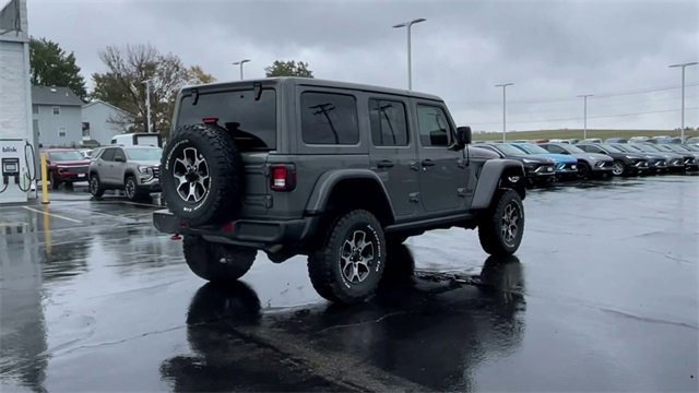 Used 2022 Jeep Wrangler Unlimited Rubicon w/ Cold Weather Group image 8