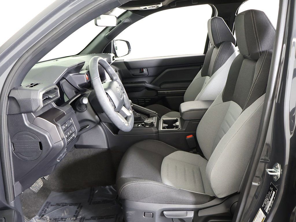 Used 2025 Toyota 4Runner TRD Off-Road AWD/4WD image 30