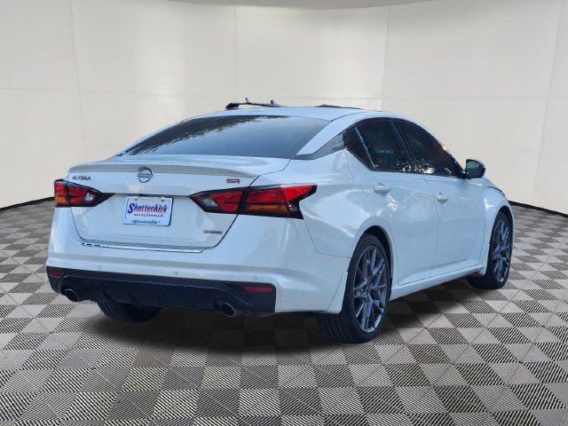 Used 2023 Nissan Altima 2.0 SR FWD image 5