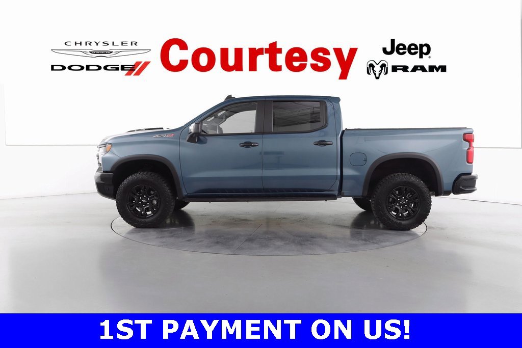 Used 2024 Chevrolet Silverado 1500 ZR2 w/ Technology Package image 8