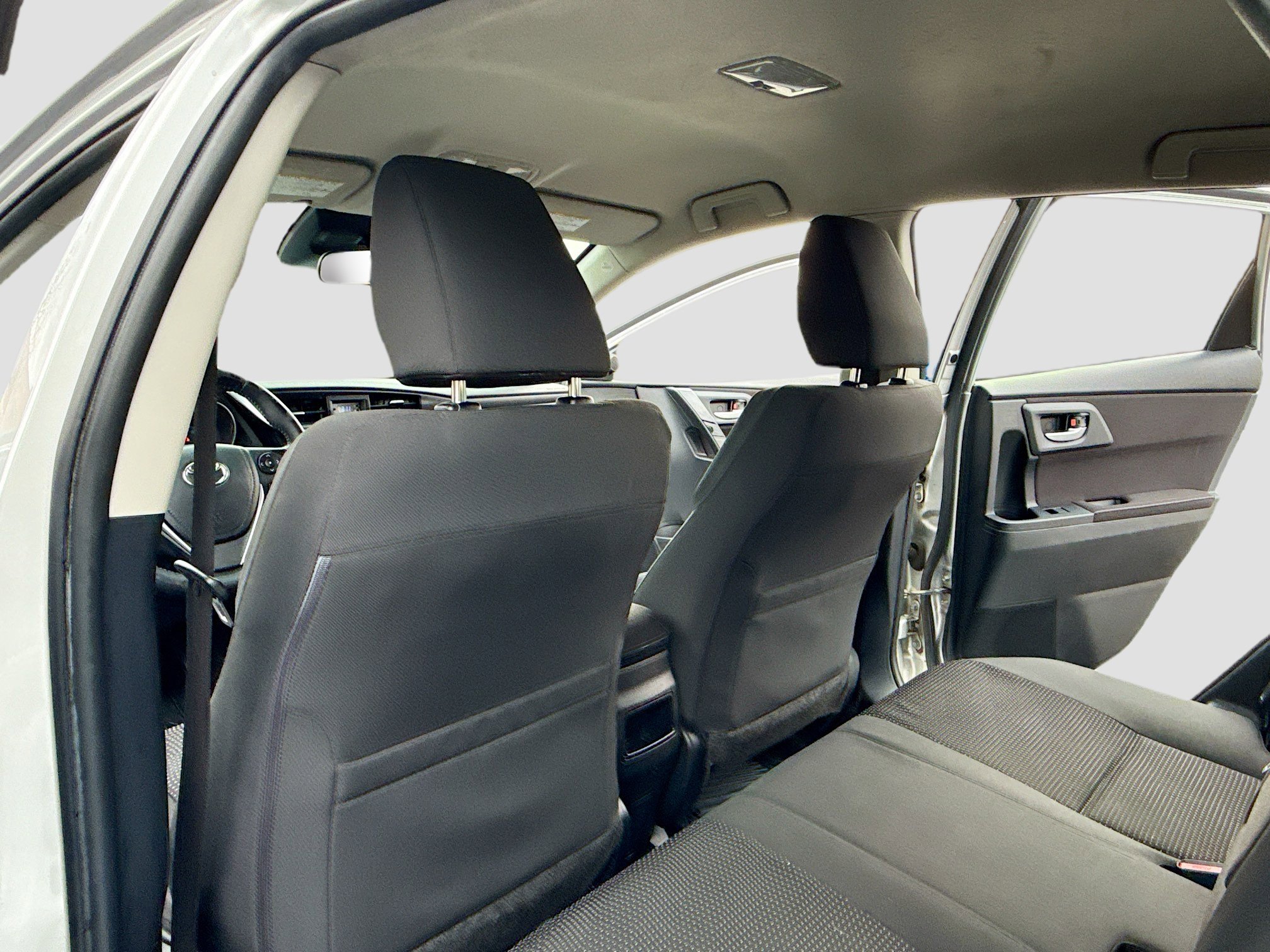 Used 2017 Toyota Corolla iM image 6