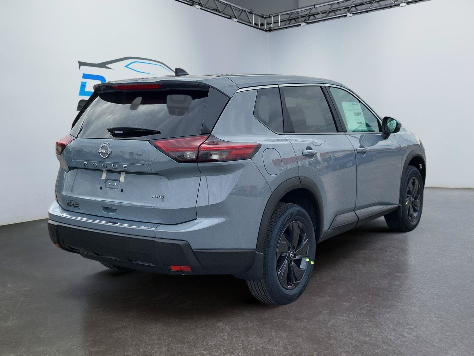 New 2026 Nissan Rogue SV w/ Cold Weather Package AWD/4WD image 3
