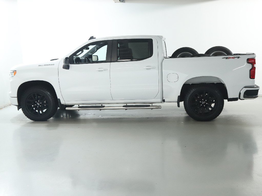 Used 2022 Chevrolet Silverado 1500 RST AWD/4WD image 38