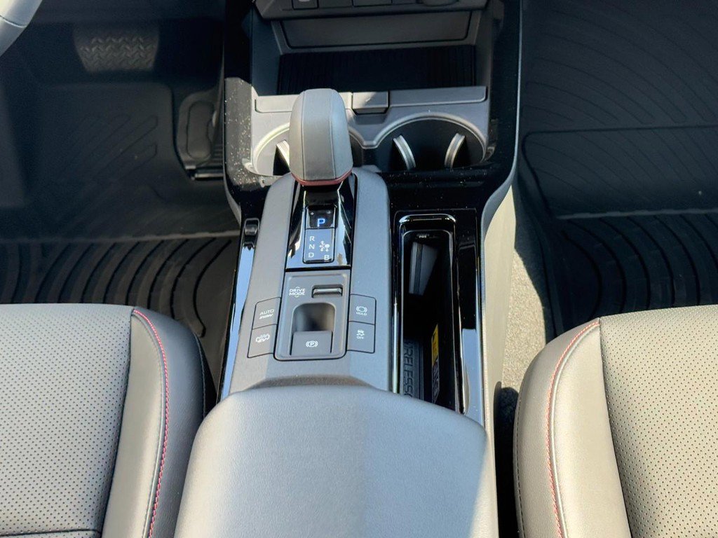 New 2026 Toyota Prius Plug-In Hybrid image 10