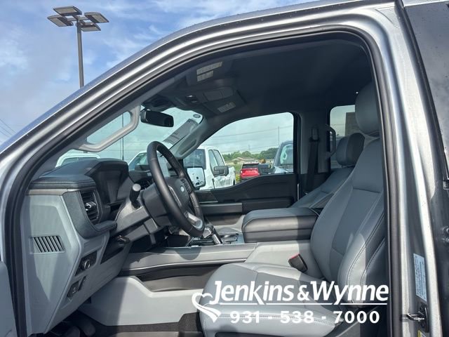 New 2025 Ford F150 Lightning Flash AWD/4WD image 5
