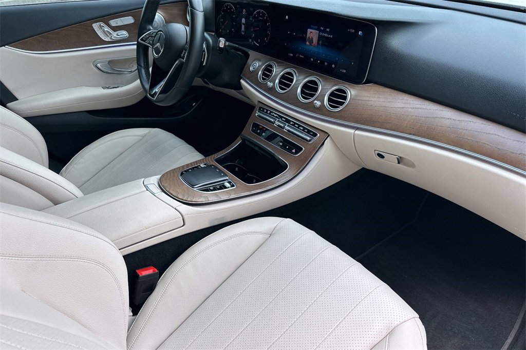 Used 2021 Mercedes-Benz E 350 Sedan image 18