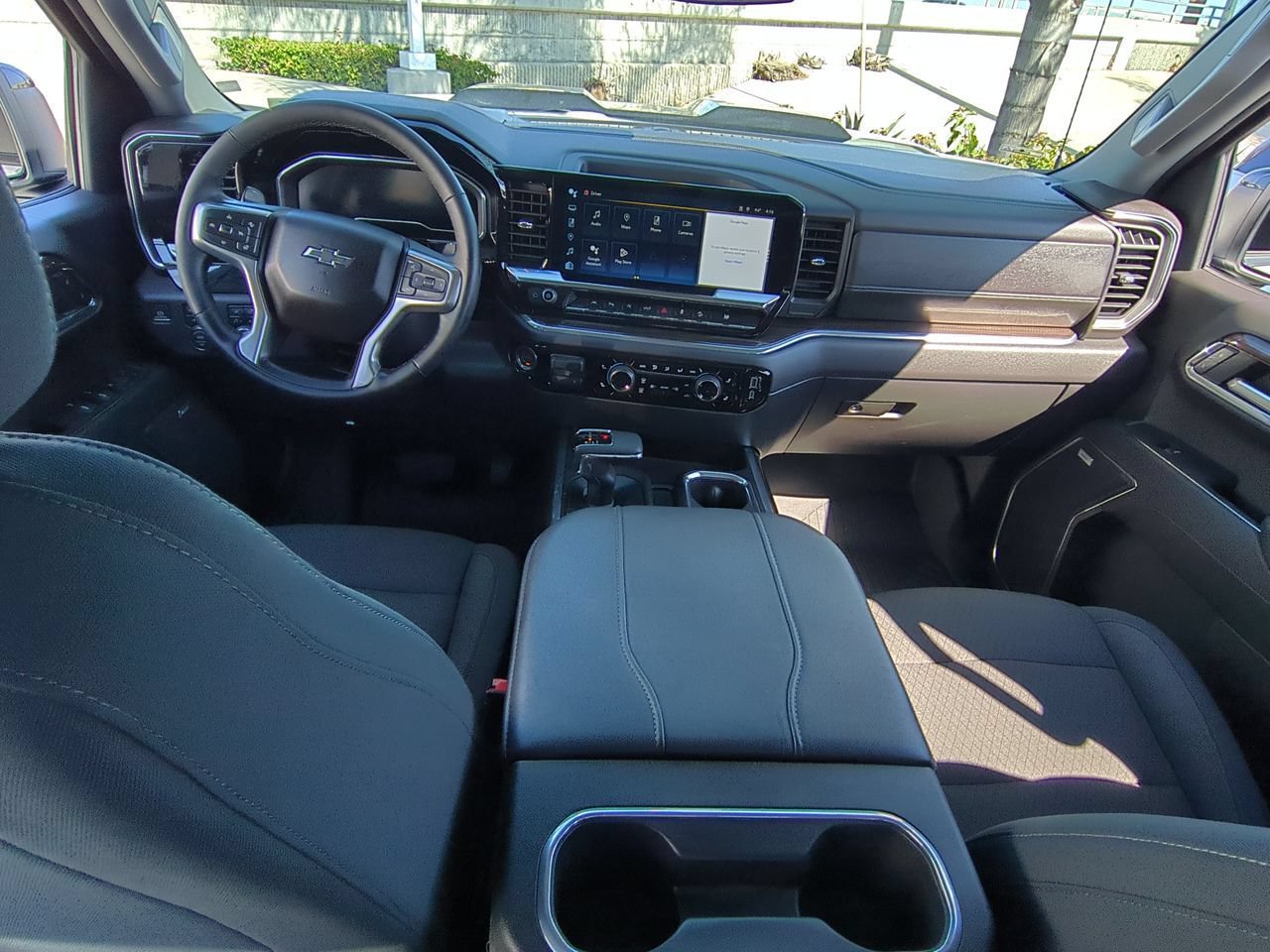 Used 2024 Chevrolet Silverado 1500 LT Trail Boss w/ Convenience Package II AWD/4WD image 20