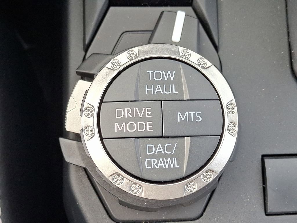 Used 2025 Toyota 4Runner TRD Off-Road Premium image 27