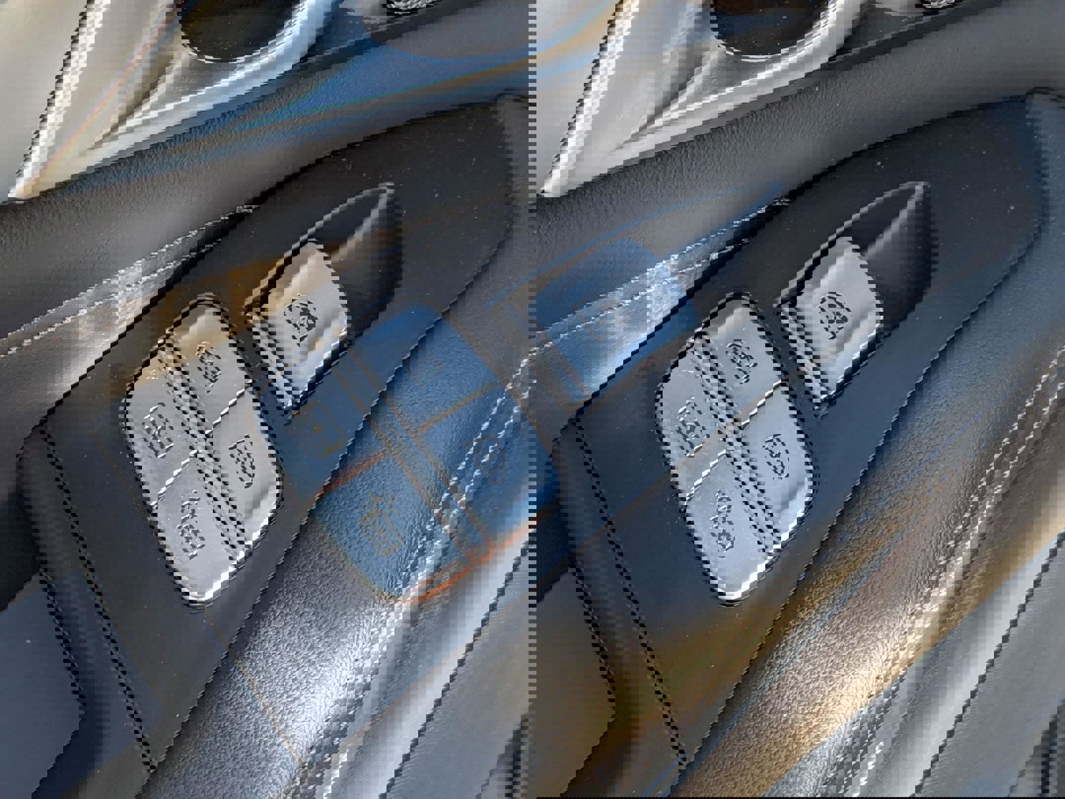 Used 2023 BMW X7 xDrive40i w/ Executive Package image 31