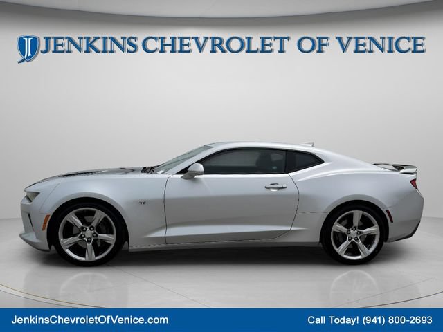 Used 2018 Chevrolet Camaro SS RWD image 9