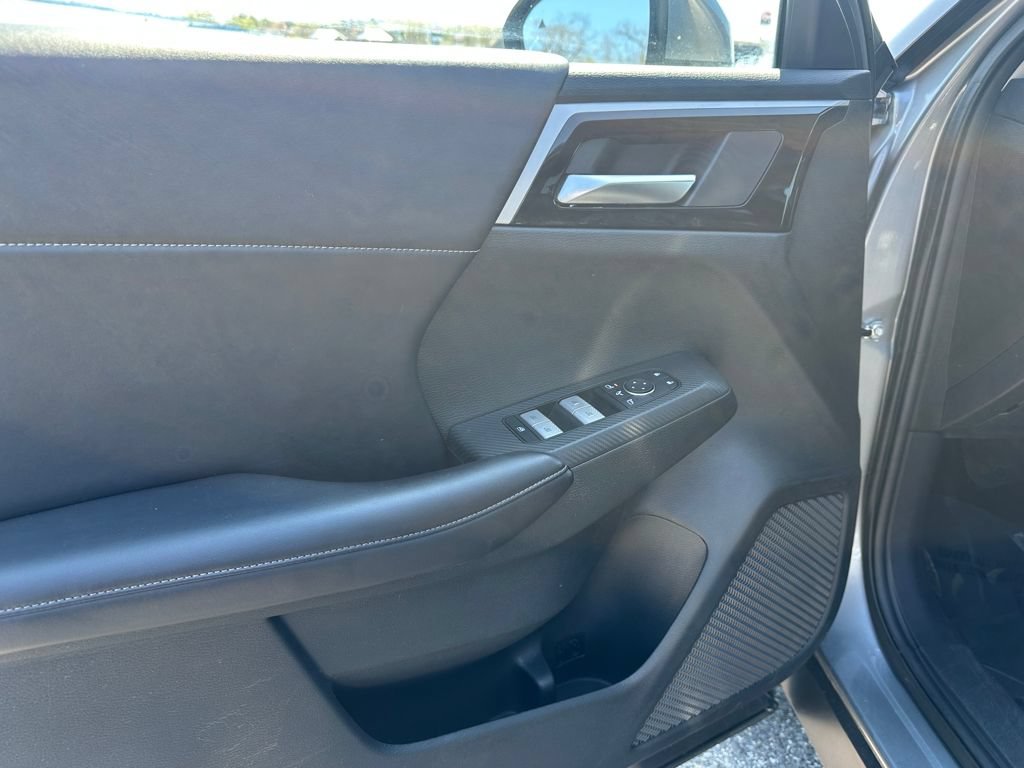 Used 2024 Mitsubishi Outlander SE AWD/4WD image 19