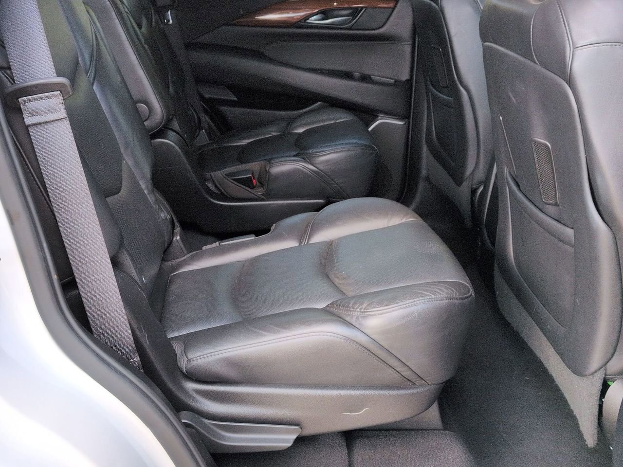 Used 2019 Cadillac Escalade 2WD image 23