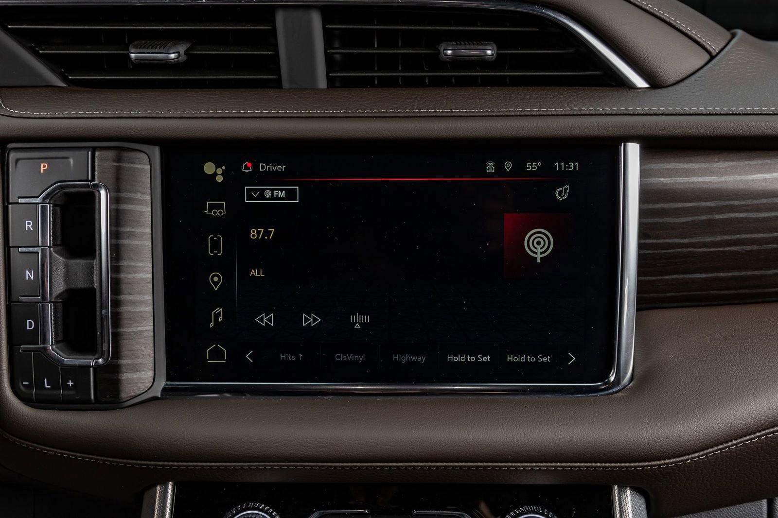 Used 2023 GMC Yukon Denali image 25