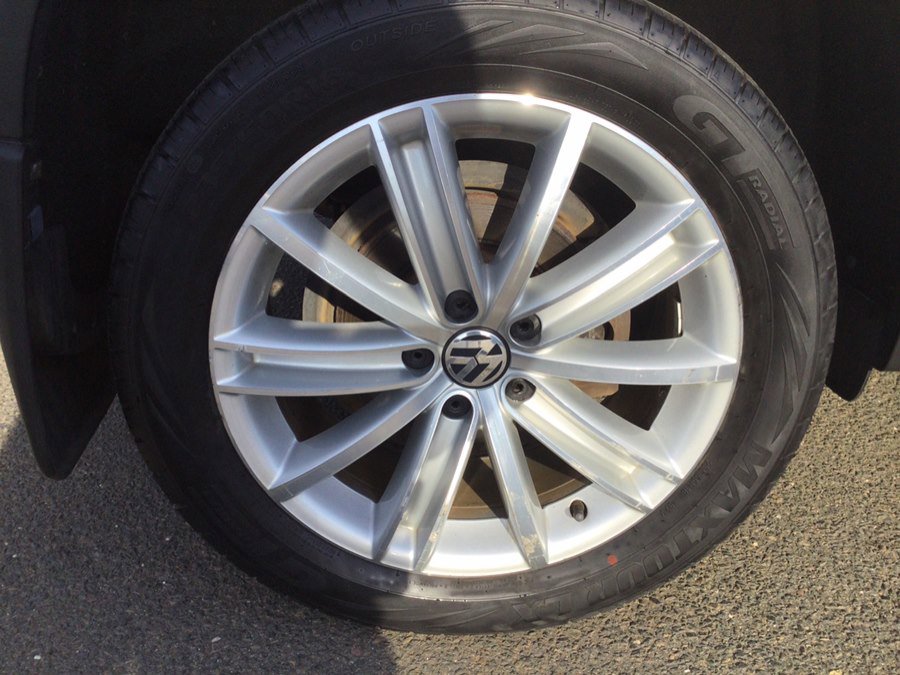 Used 2014 Volkswagen Tiguan SE AWD/4WD image 42