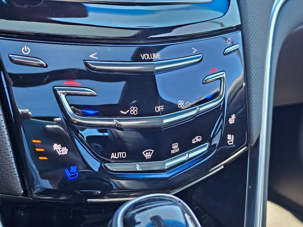 Used 2018 Cadillac XTS Platinum AWD/4WD image 30