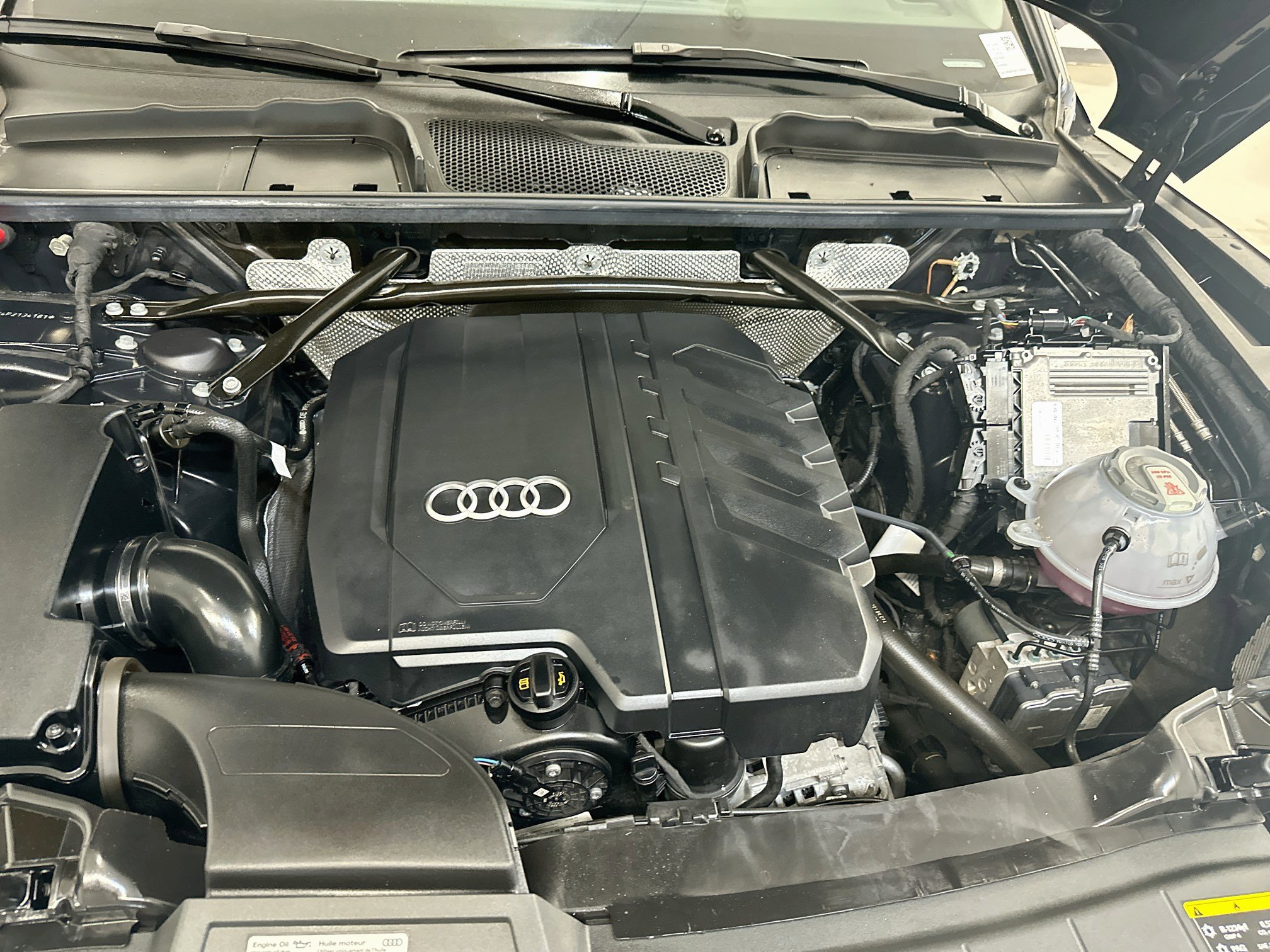 Used 2023 Audi Q5 2.0T Premium w/ Convenience Package AWD/4WD image 36