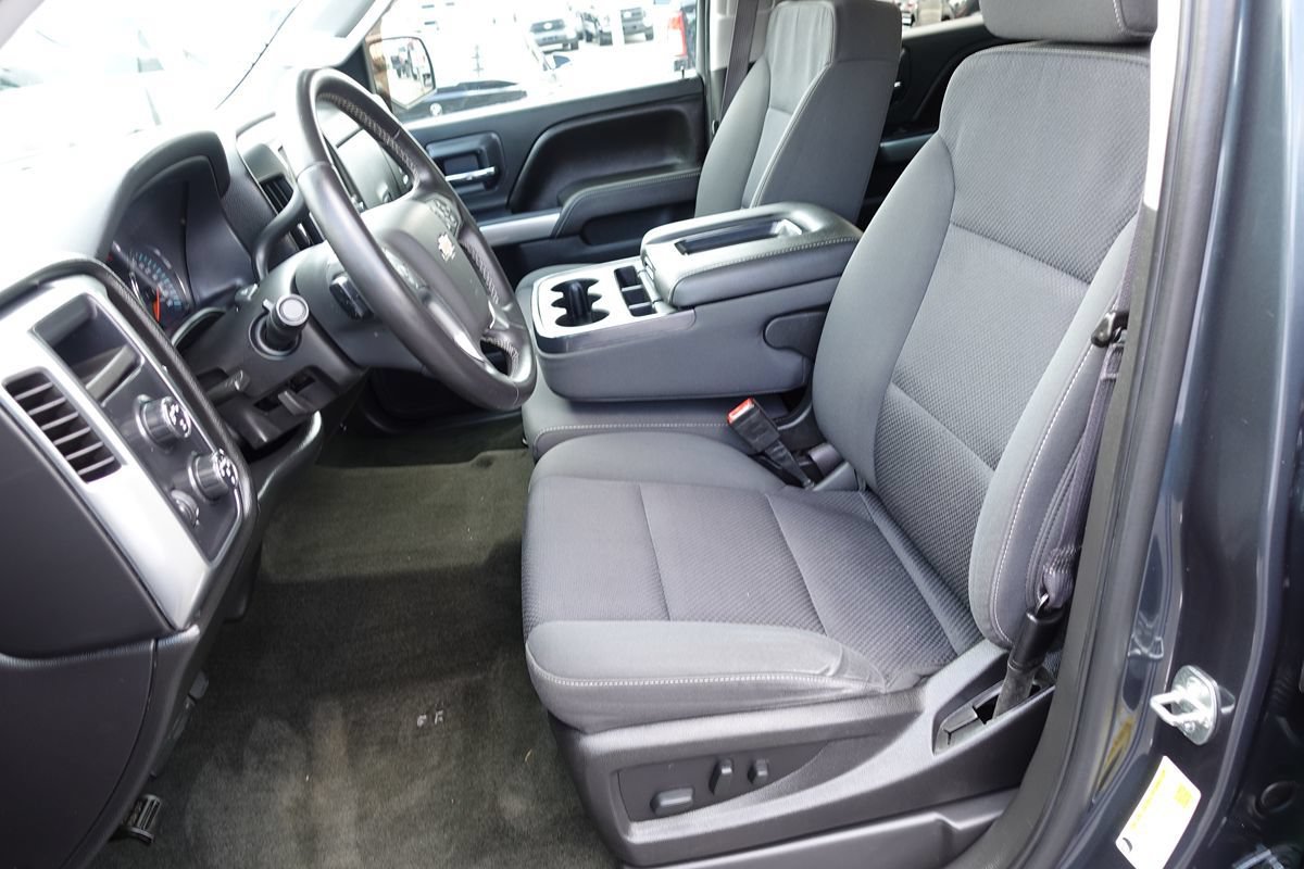 Used 2017 Chevrolet Silverado 1500 LT w/ All Star Edition AWD/4WD image 18