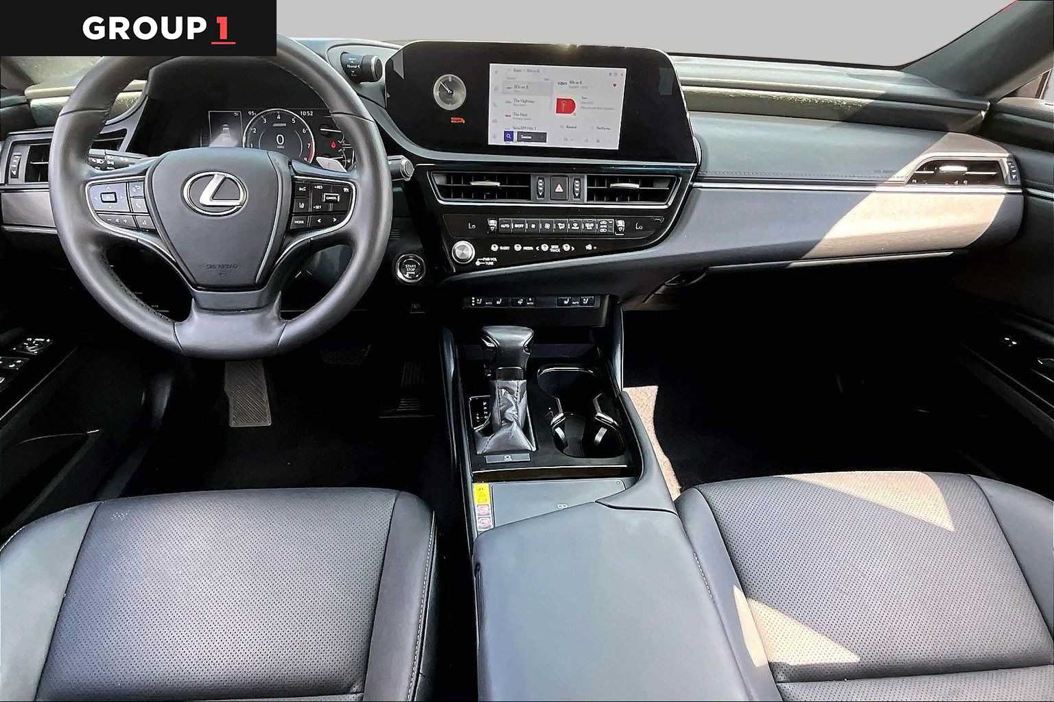Certified 2024 Lexus ES 350 w/ Premium Package FWD image 13