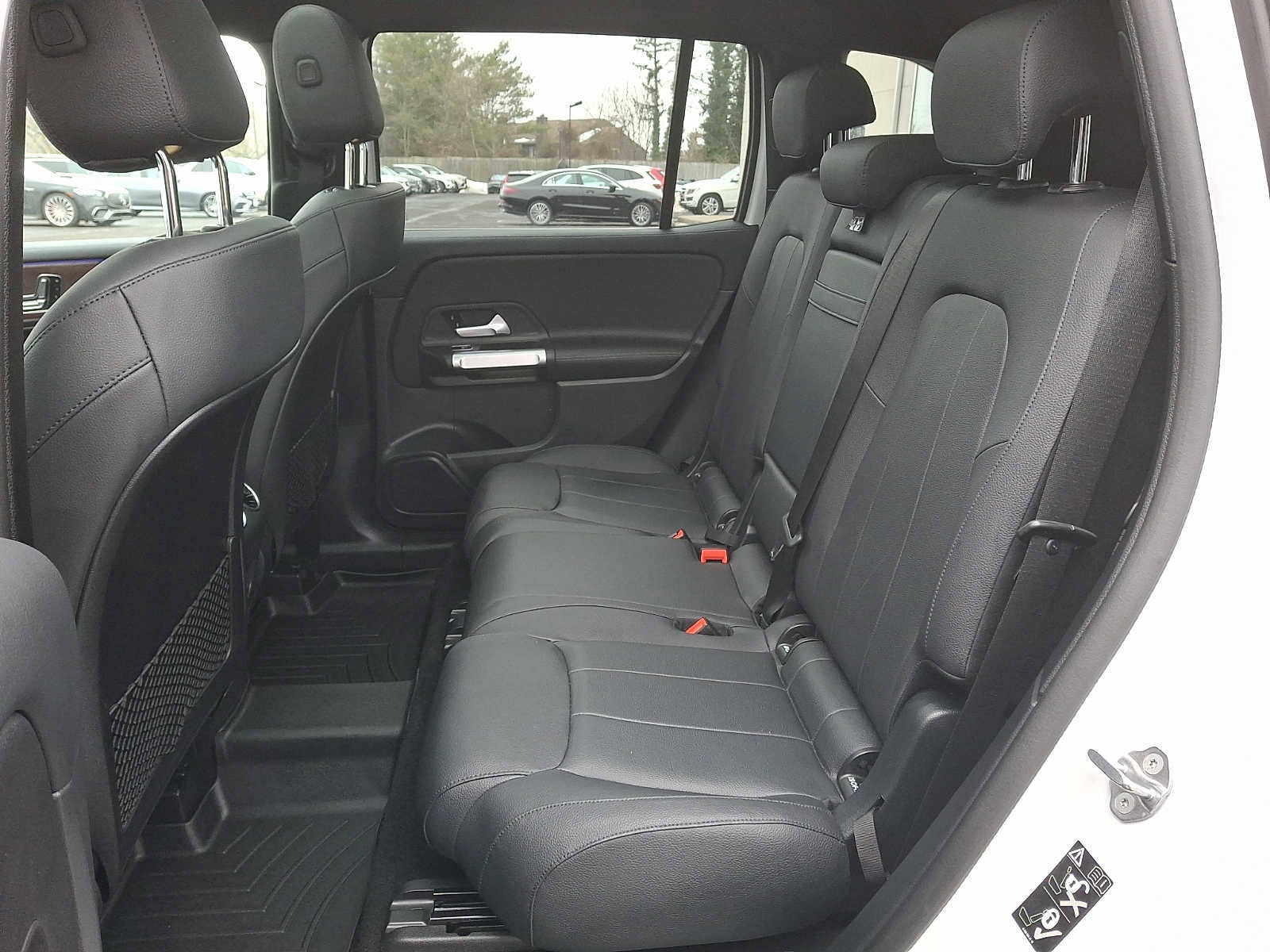 Certified 2023 Mercedes-Benz GLB 250 4MATIC image 8