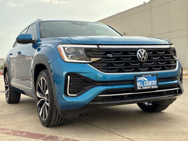 Used 2024 Volkswagen Atlas Cross Sport SEL Premium R-Line AWD/4WD image 10