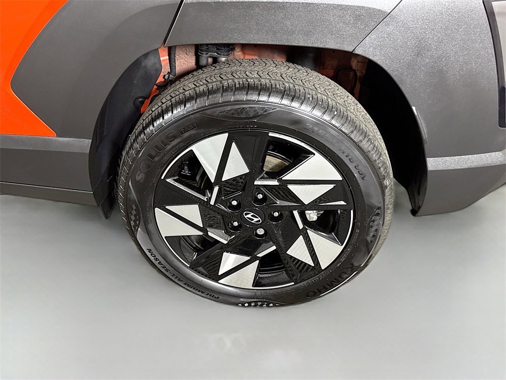 Certified 2024 Hyundai Kona SEL image 34