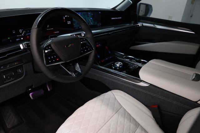 Used 2026 Cadillac Escalade V image 93