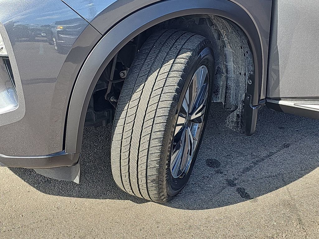 Used 2021 Nissan Rogue SV w/ Premium Package image 35