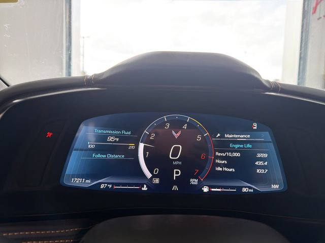 Used 2025 Chevrolet Corvette Stingray Premium Cpe w/ 3LT RWD image 17