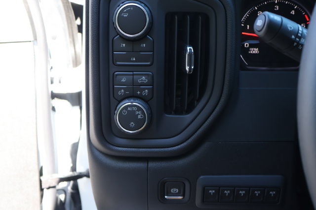New 2026 Chevrolet Silverado 2500 W/T w/ WT Convenience Package AWD/4WD image 13