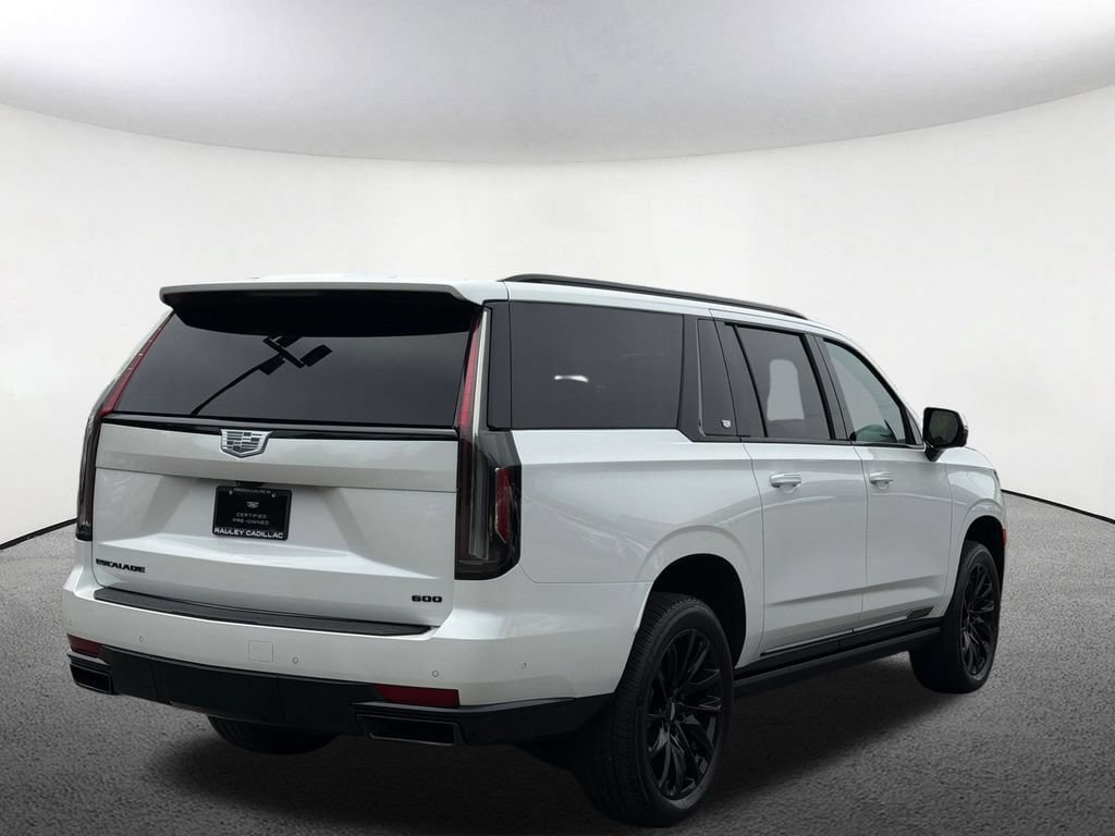 Certified 2024 Cadillac Escalade ESV Sport Platinum w/ LPO, ONYX Package AWD/4WD image 23