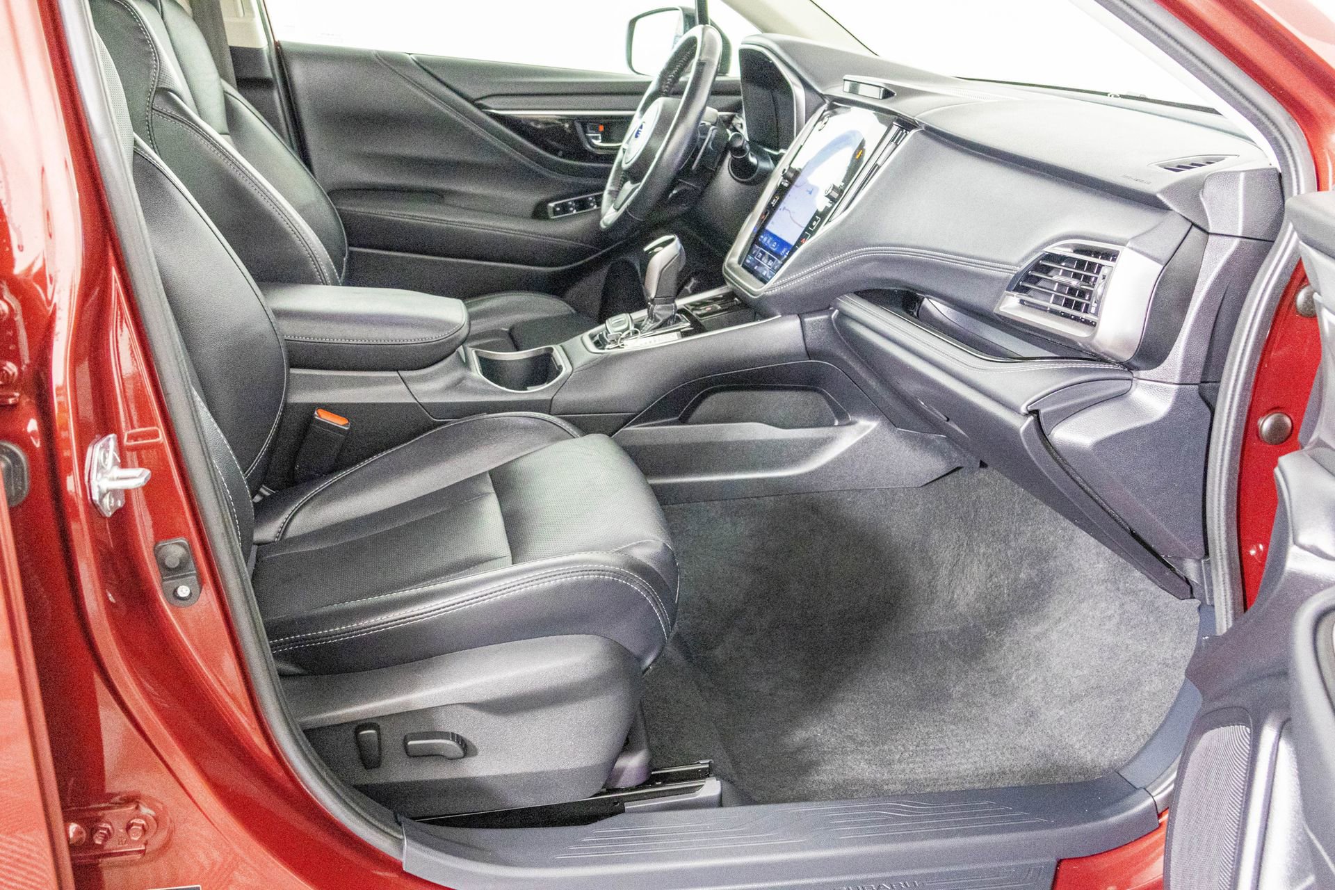 Used 2023 Subaru Outback Limited image 48