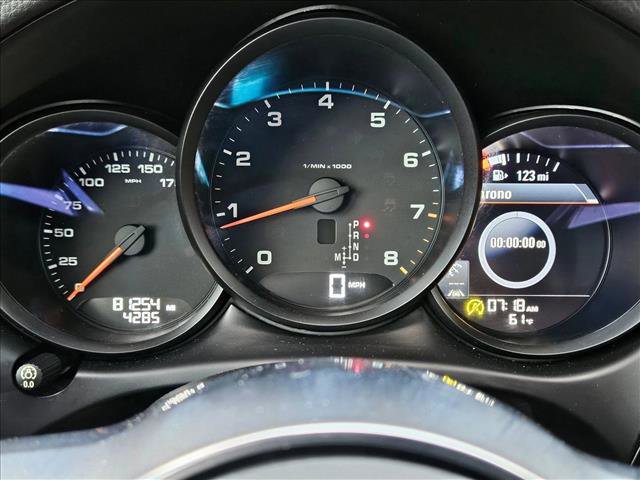 Used 2018 Porsche Macan Sport Edition image 11