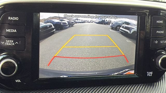 Used 2019 Hyundai Tucson SE image 16