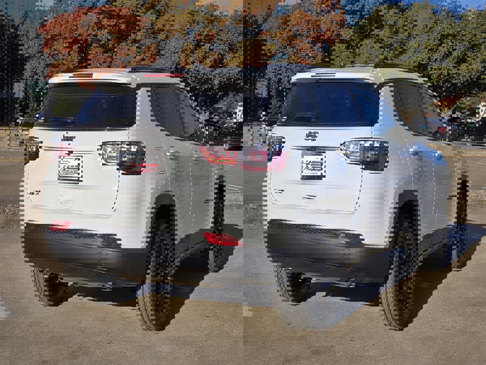 New 2026 Jeep Compass Latitude image 4