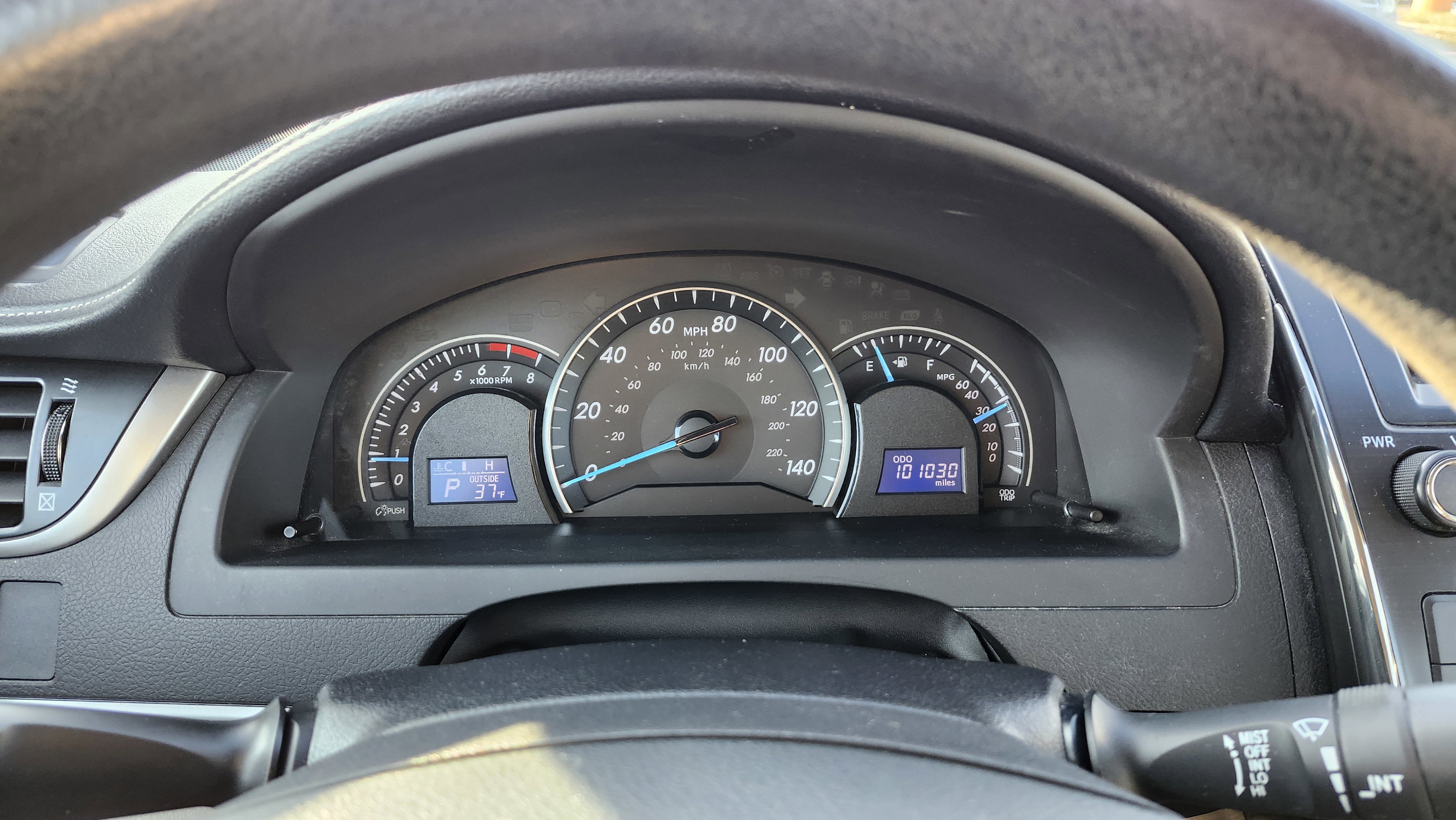 Used 2012 Toyota Camry LE image 26