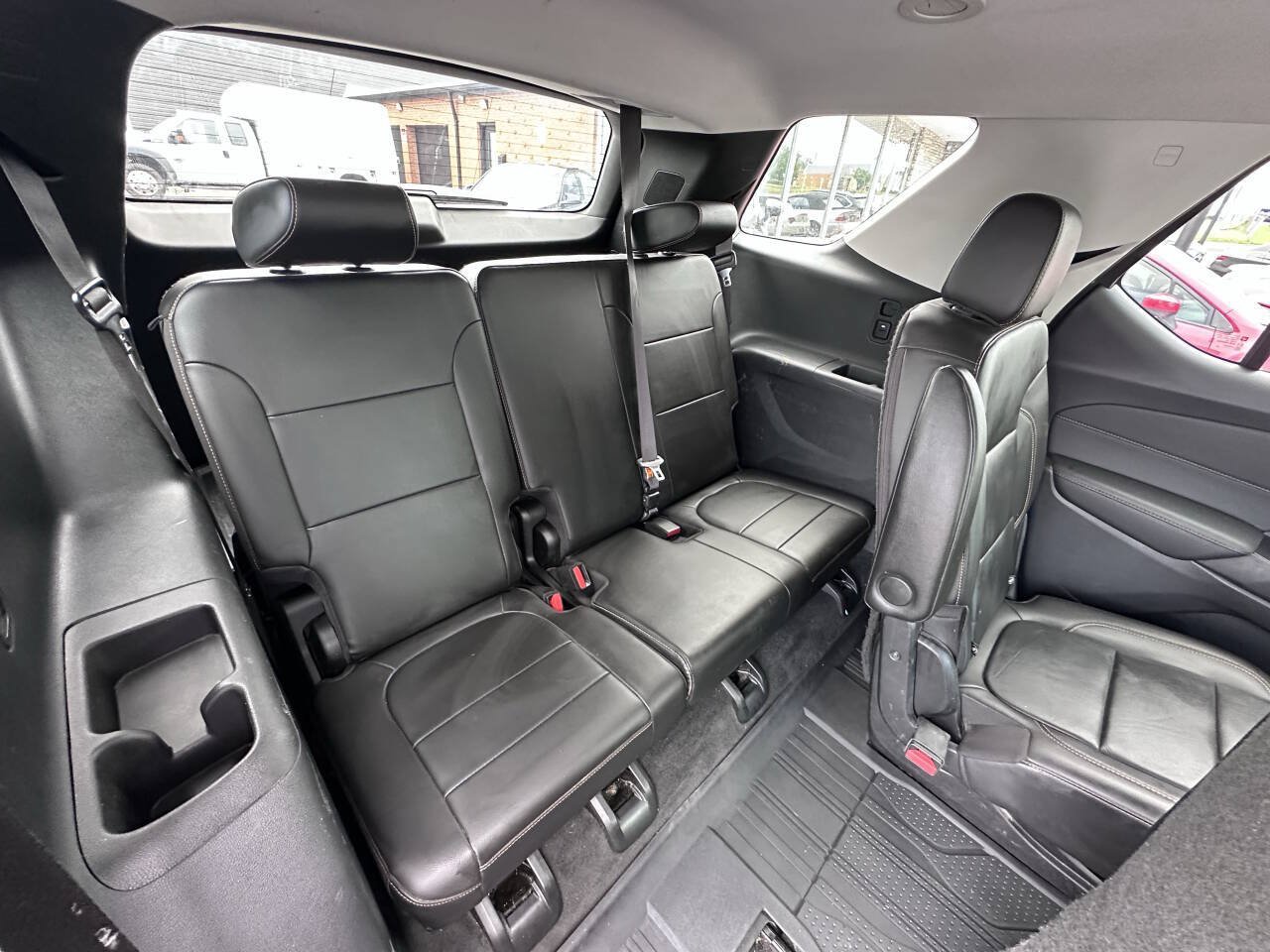 Used 2020 Chevrolet Traverse RS w/ LPO, Floor Liner Package AWD/4WD image 15