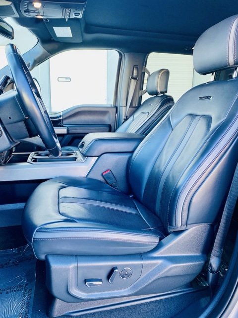 Used 2022 Ford F250 Platinum w/ FX4 Off-Road Package image 11