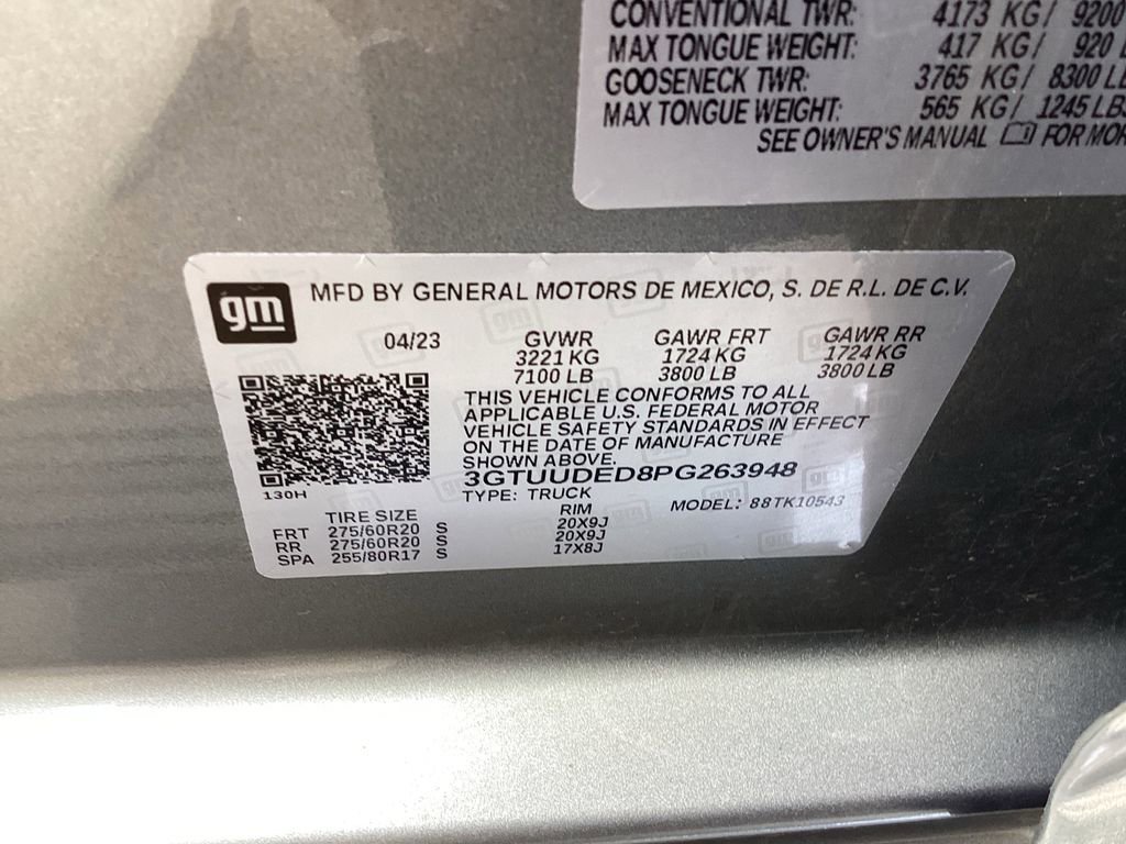 Used 2023 GMC Sierra 1500 SLT w/ SLT Premium Package AWD/4WD image 17