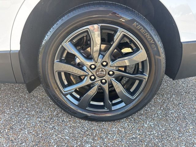 Used 2023 Chevrolet Equinox RS AWD/4WD image 10