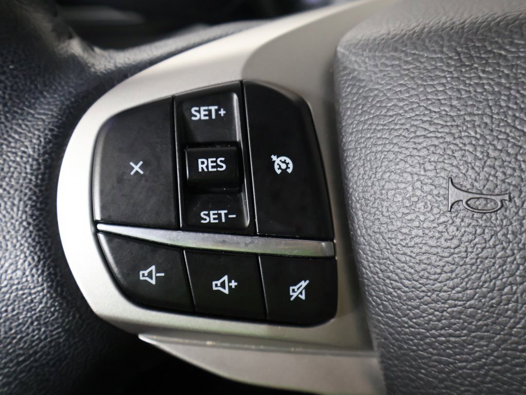 Used 2022 Ford Explorer XLT image 40