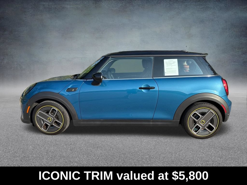 Used 2024 MINI Cooper SE FWD video 2