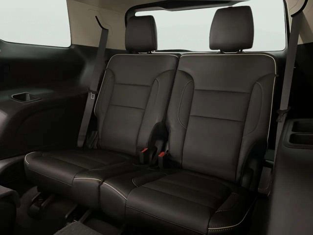 Used 2018 GMC Acadia Denali w/ Technology Package image 83